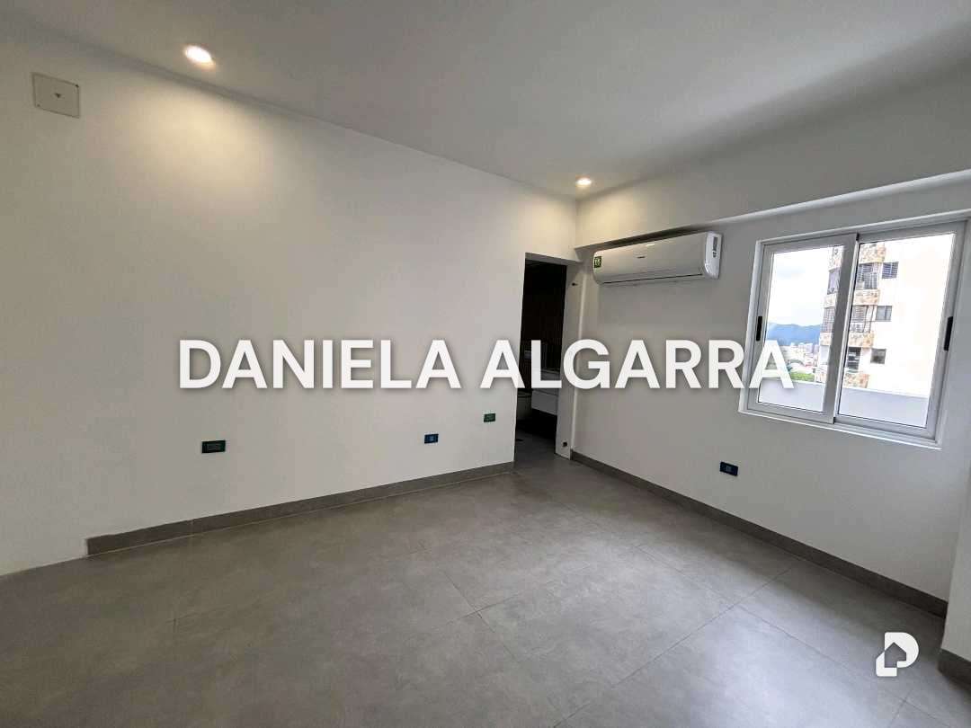 Apartamento en El Parral, Valencia – 12