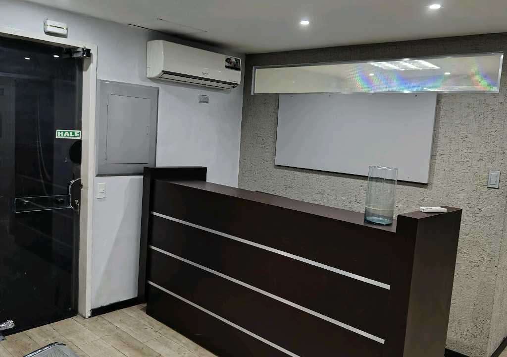 Oficina en Av. Bolívar Norte, Valencia - 1