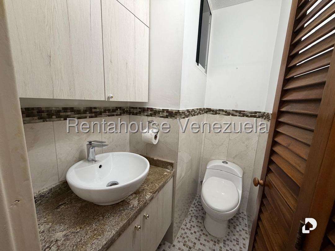 Apartment in La Boyera, Caracas – 8