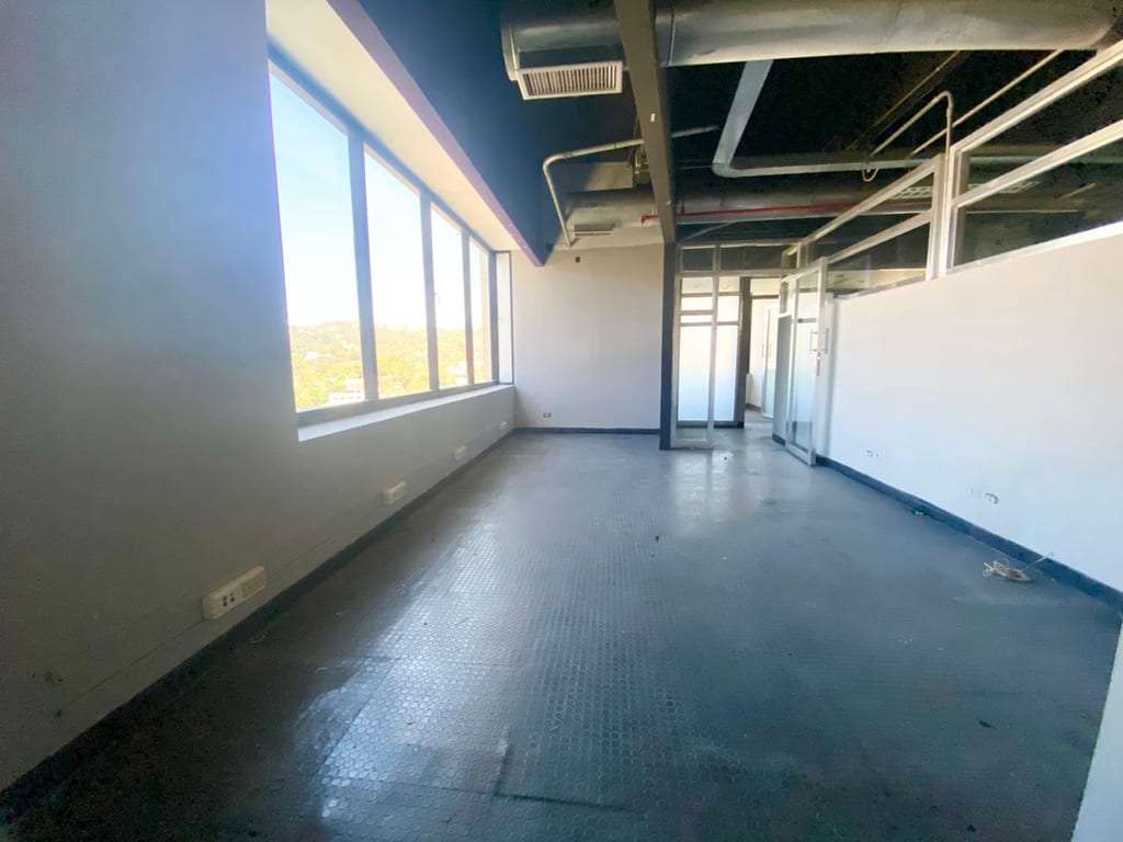 Oficina en Prados del Este, Caracas - 1