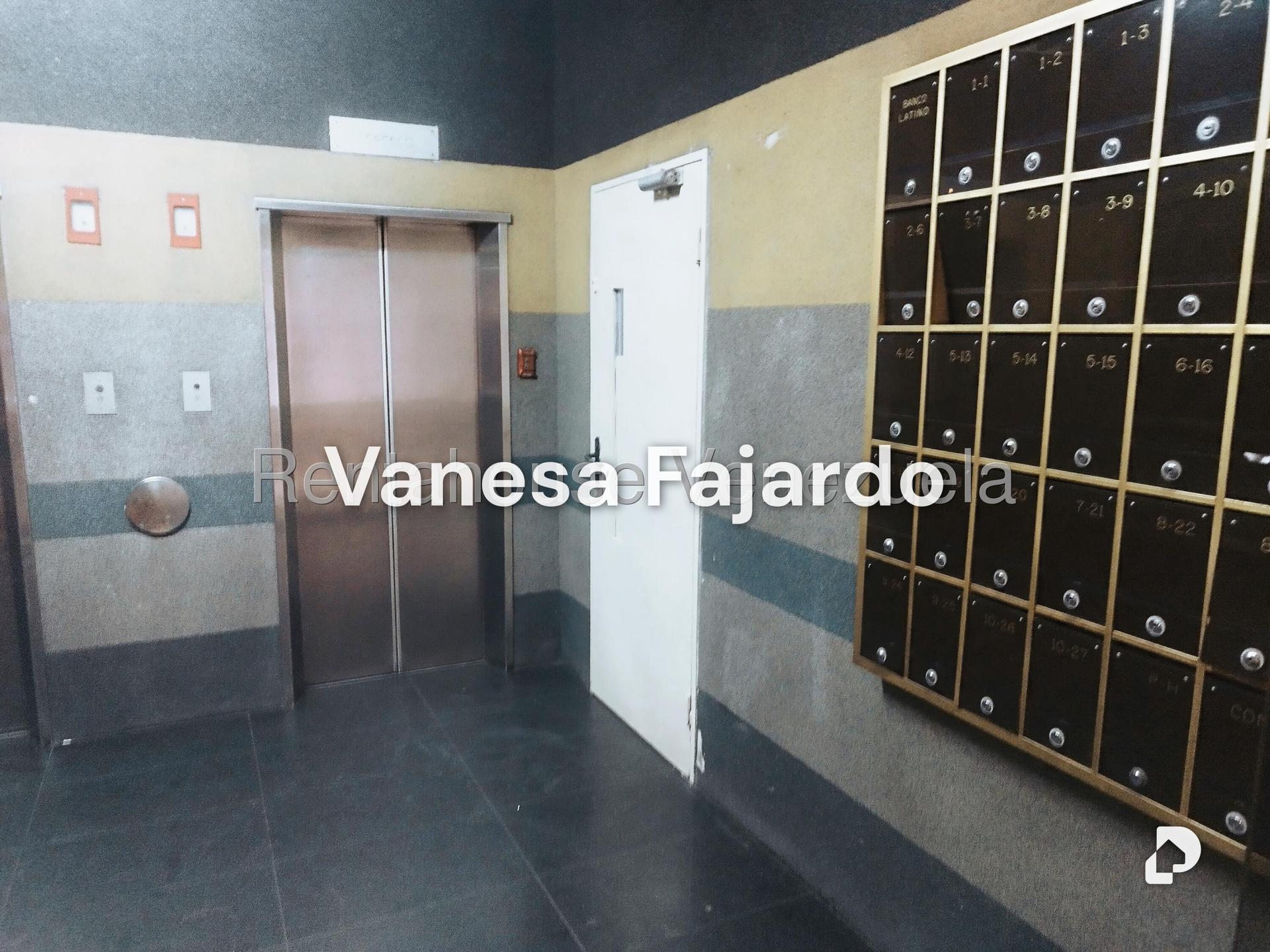Apartamento en Bello Monte, Caracas – 3