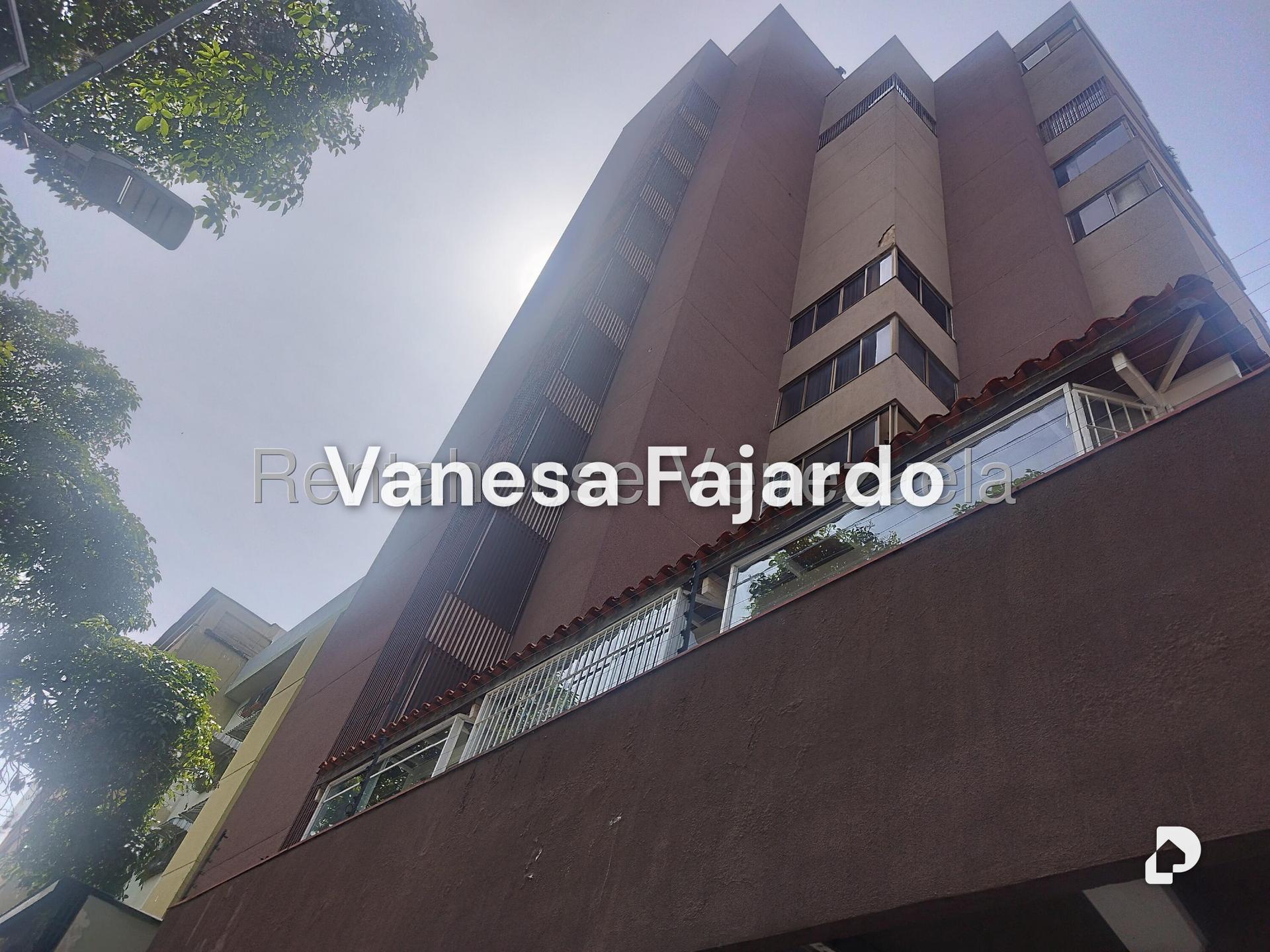 Apartamento en Bello Monte, Caracas – 1