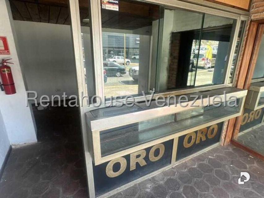 Local comercial en Parroquia Urbana Socorro, Valencia – 2