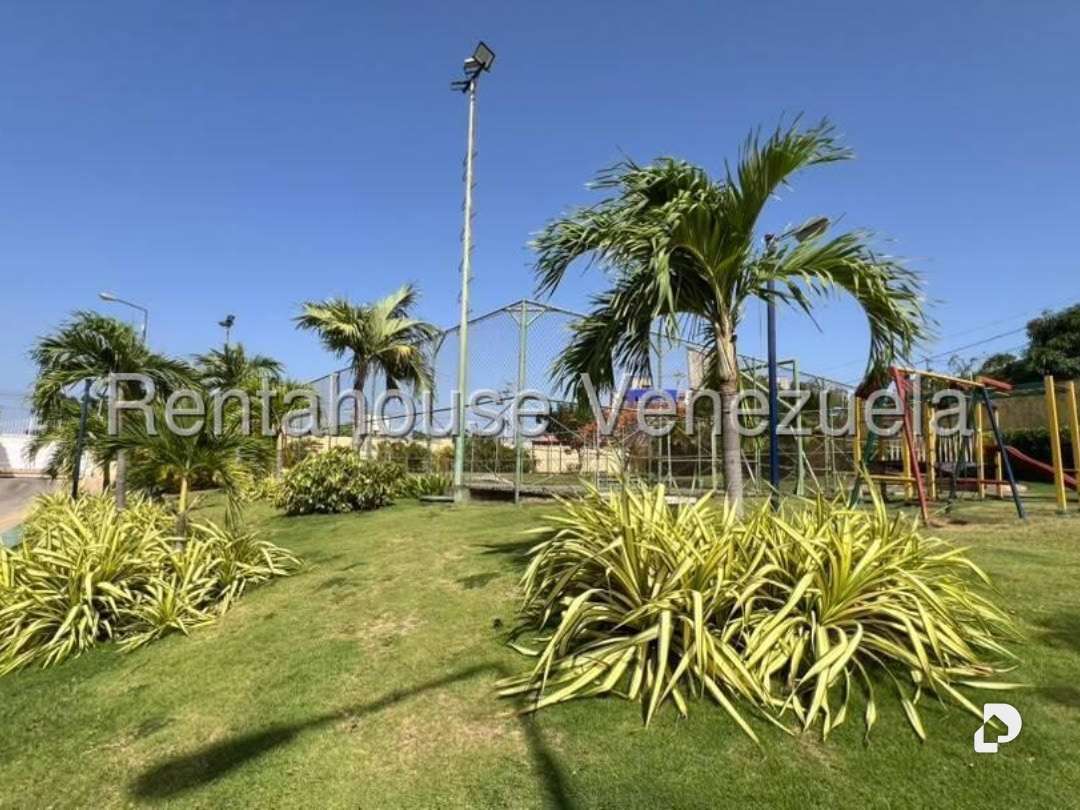 Townhouse en Maracaibo – 11