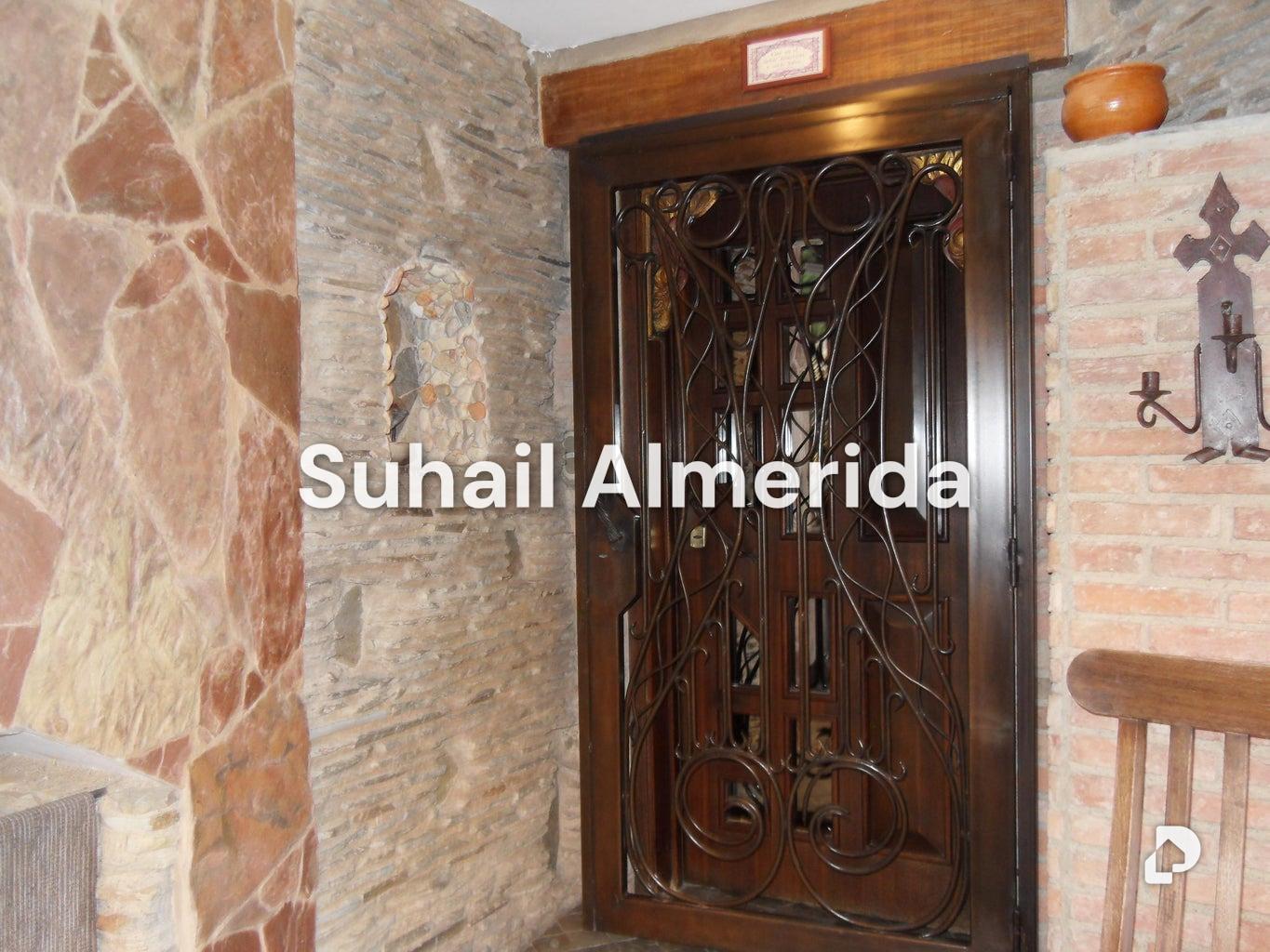 Casa en Las Chimeneas, Valencia – 3