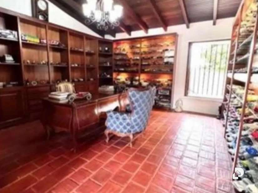 Casa en Cerro Verde, Caracas – 14