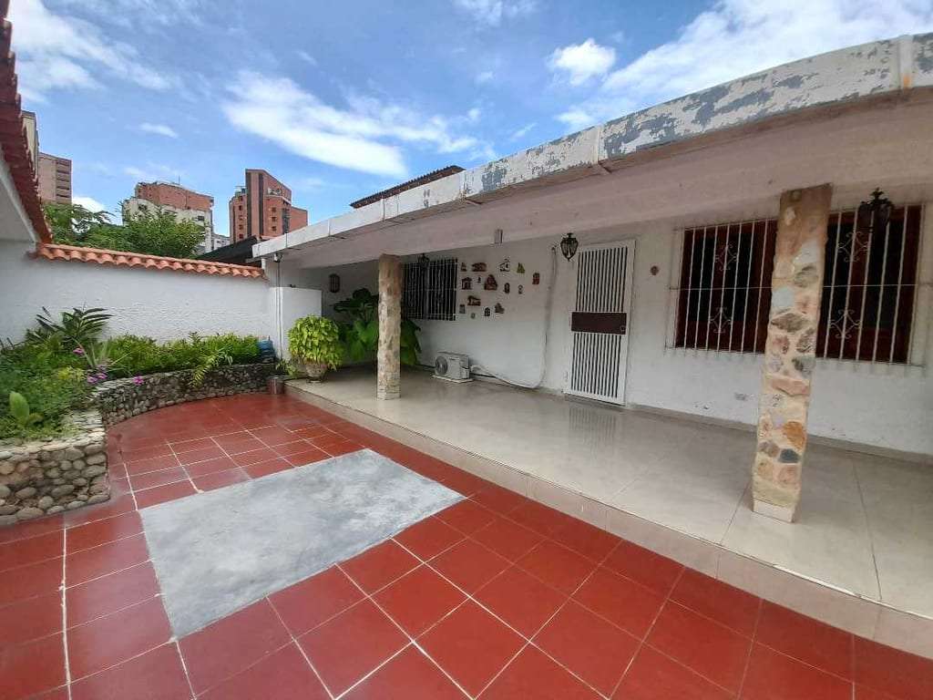 Casa en La Trigaleña, Valencia - 1