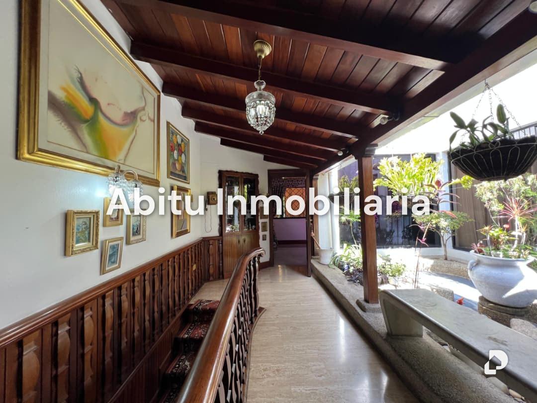 House in Altamira, Caracas – 3