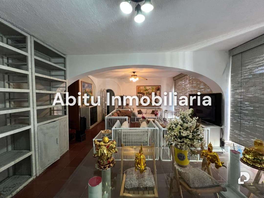 House in Altamira, Caracas – 9