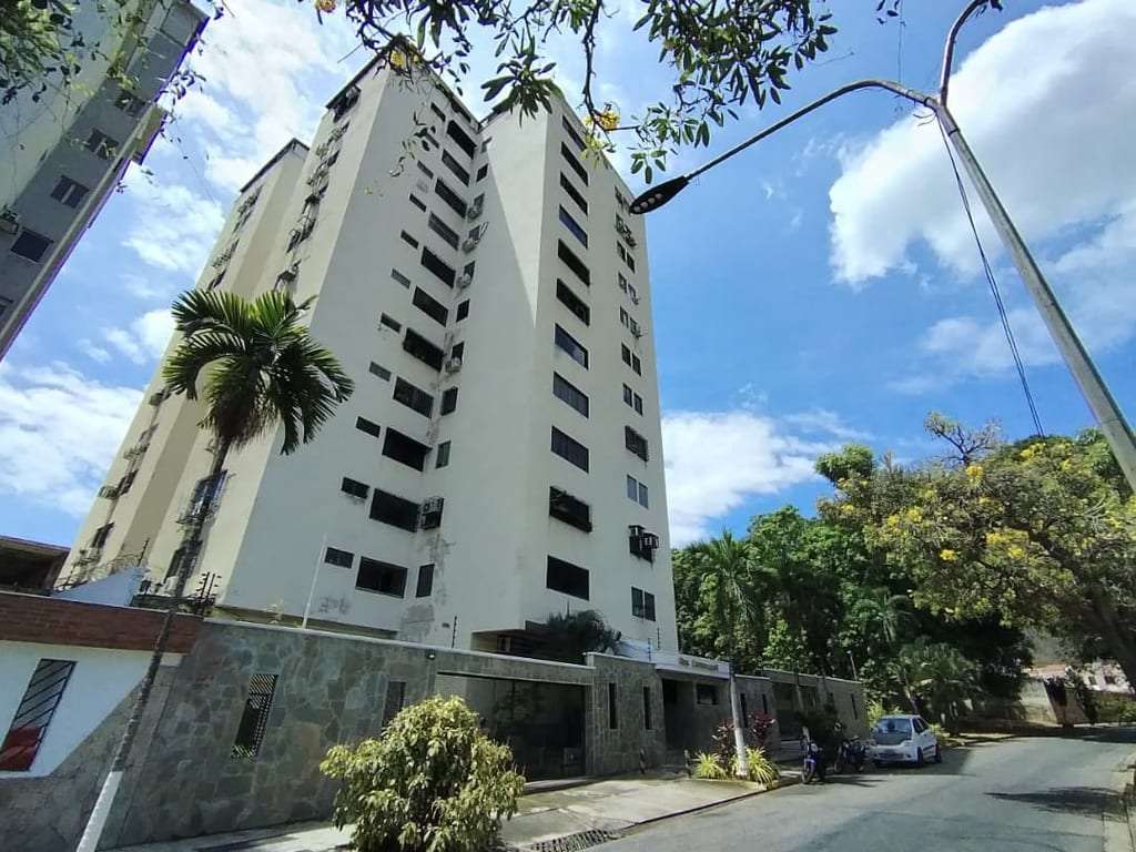 Apartment in Valles de Camoruco, Valencia - 1