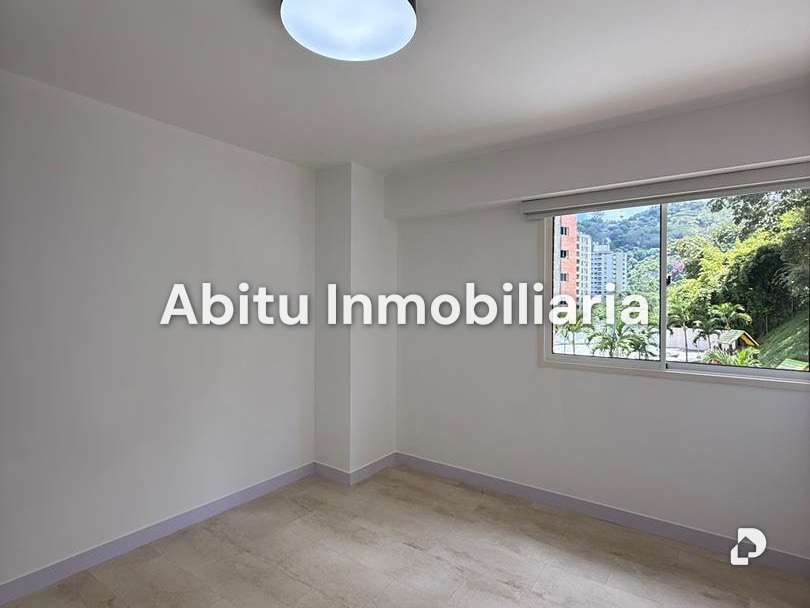 Apartamento en La Boyera, Caracas – 24