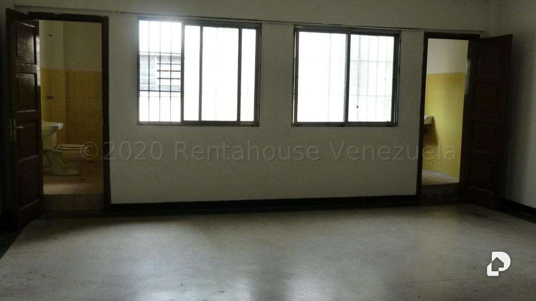Edificio en La Candelaria, Caracas – 22