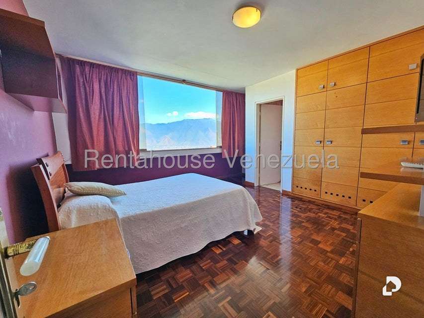 Casa en Sur 6, Caracas – 16