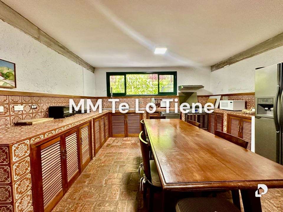 Casa en Alto Hatillo, Caracas – 13