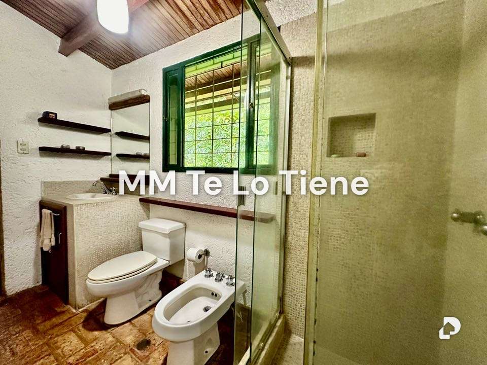 Casa en Alto Hatillo, Caracas – 25