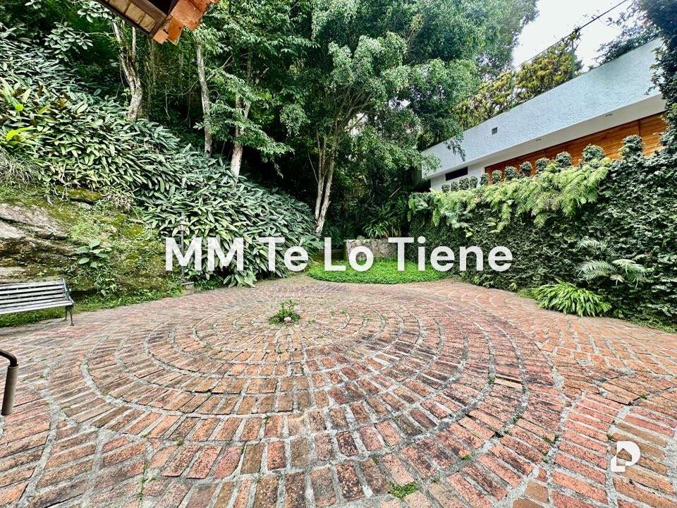 Casa en Alto Hatillo, Caracas – 5