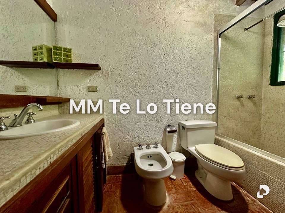 Casa en Alto Hatillo, Caracas – 26