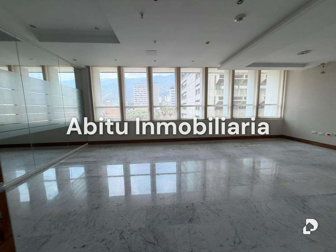 Edificio en San Bernardino, Caracas – 15