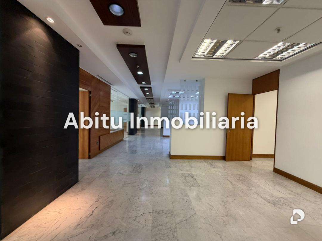 Edificio en San Bernardino, Caracas – 18