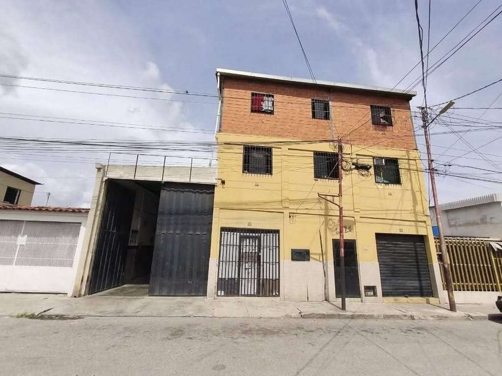 Edificio en Barquisimeto - 1