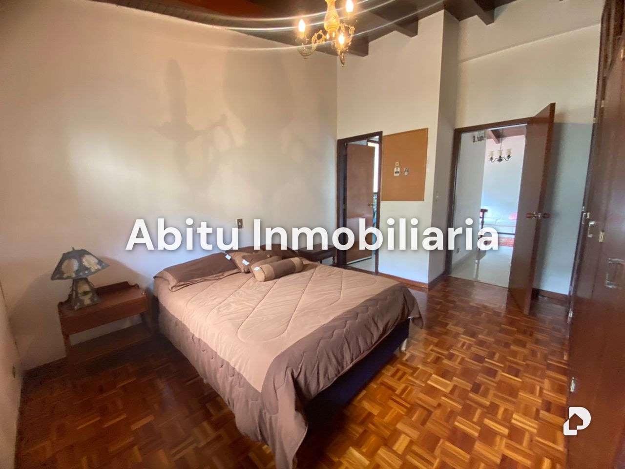 Casa en Colinas de Tamanaco, Caracas – 8