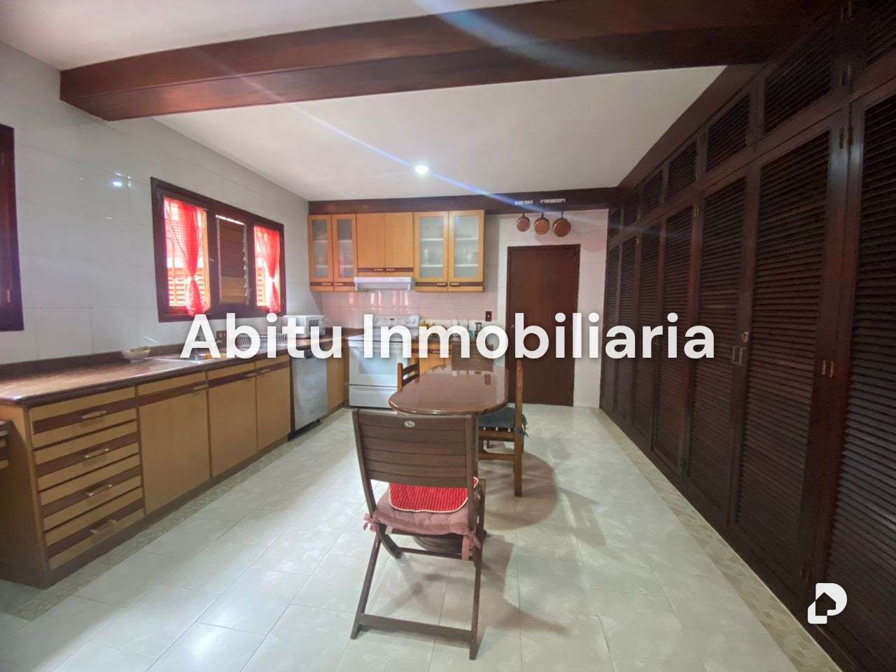 Casa en Colinas de Tamanaco, Caracas – 14
