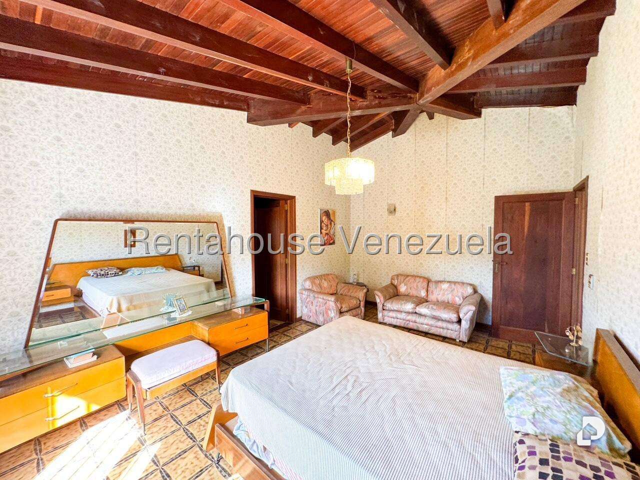 Casa en Cerro Verde, Caracas – 47