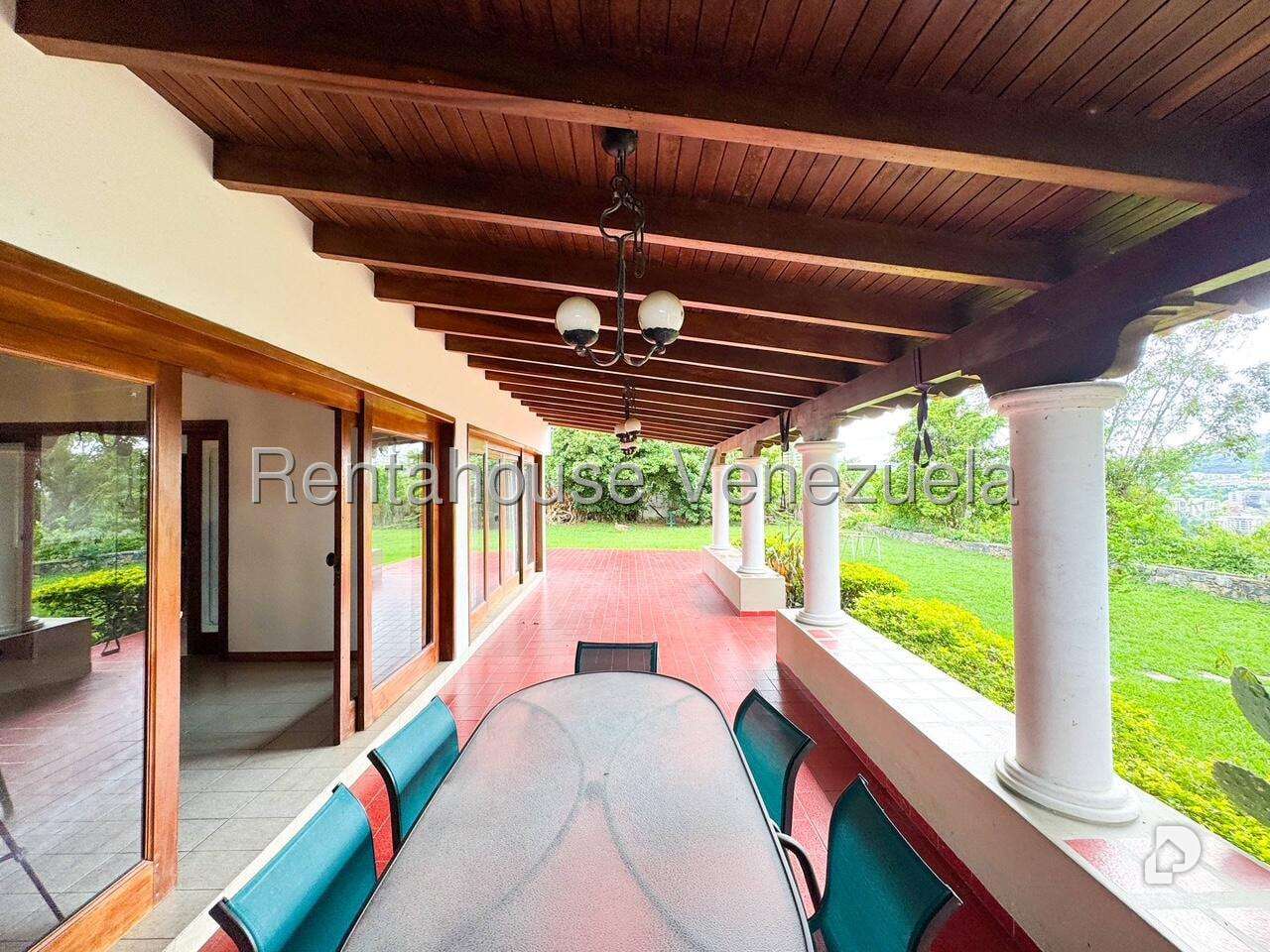 Casa en Cerro Verde, Caracas – 28