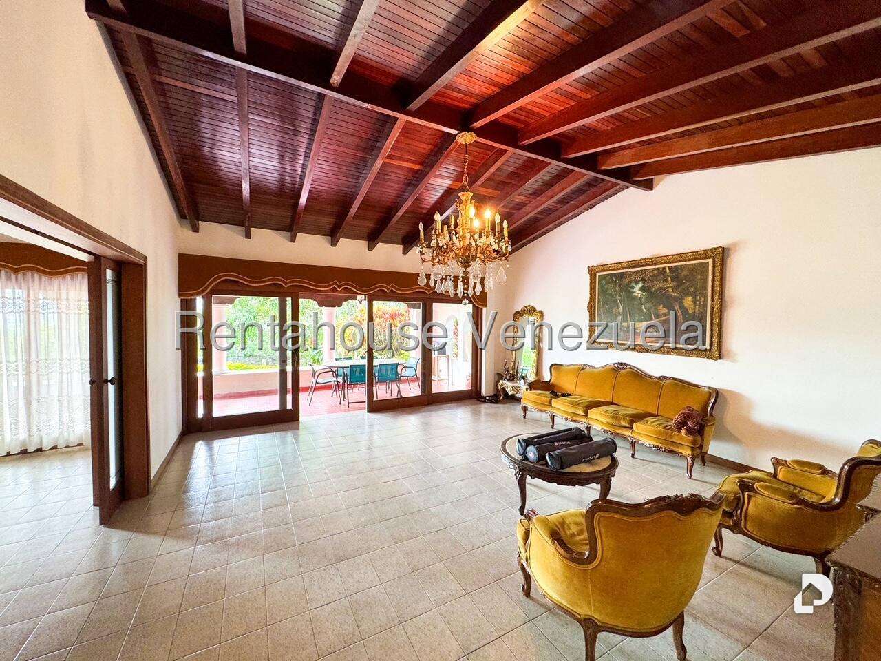 Casa en Cerro Verde, Caracas – 8
