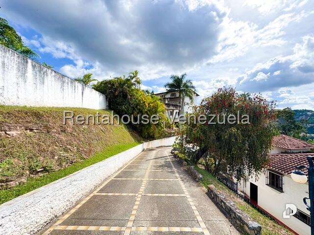 Casa en Cerro Verde, Caracas – 6