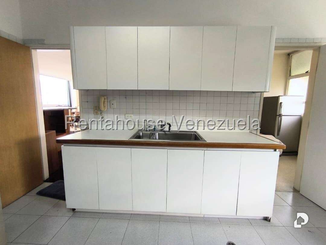 Apartamento en Chuao, Caracas – 13