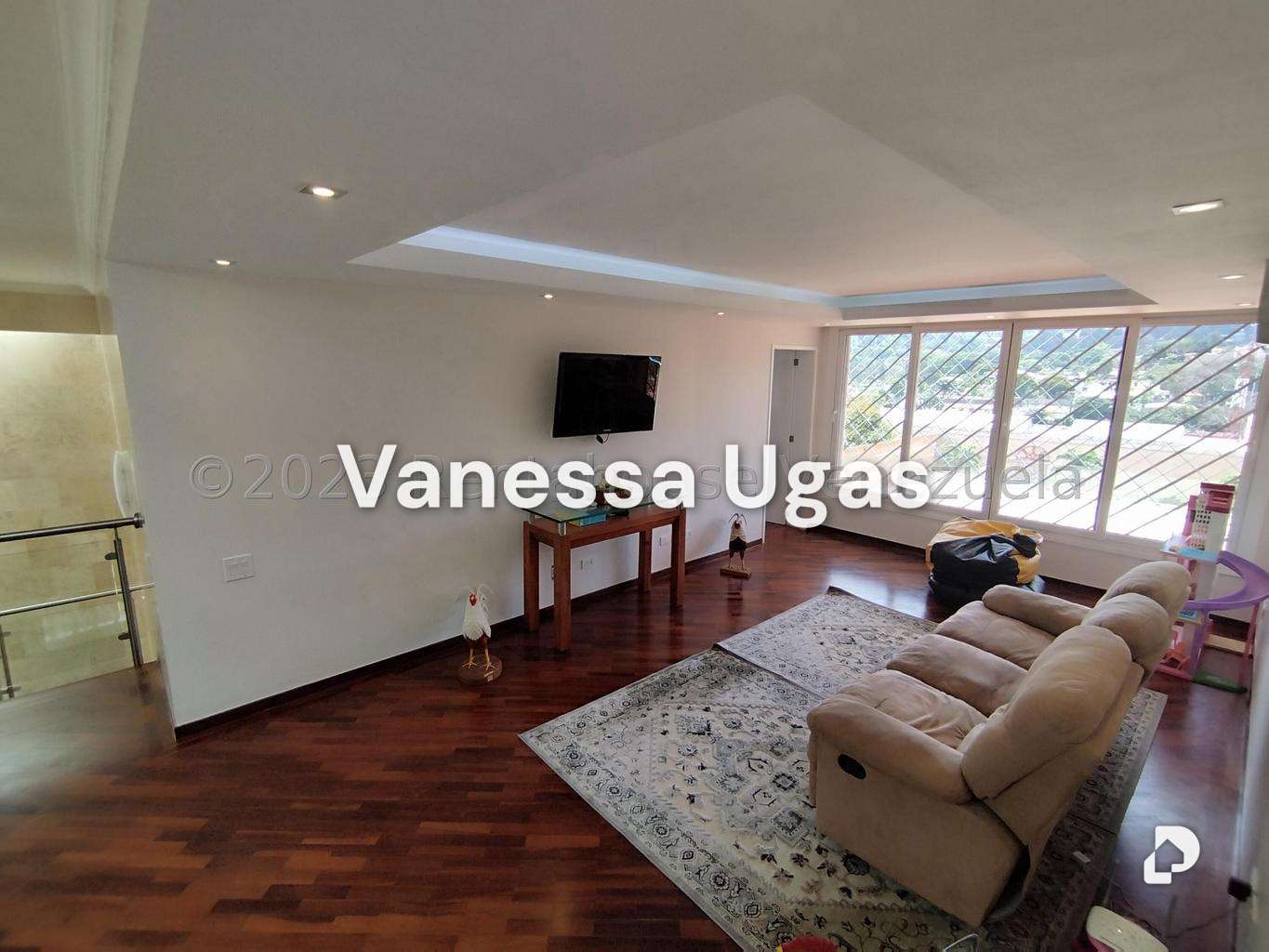 Casa en Prados Del Este, Caracas – 19