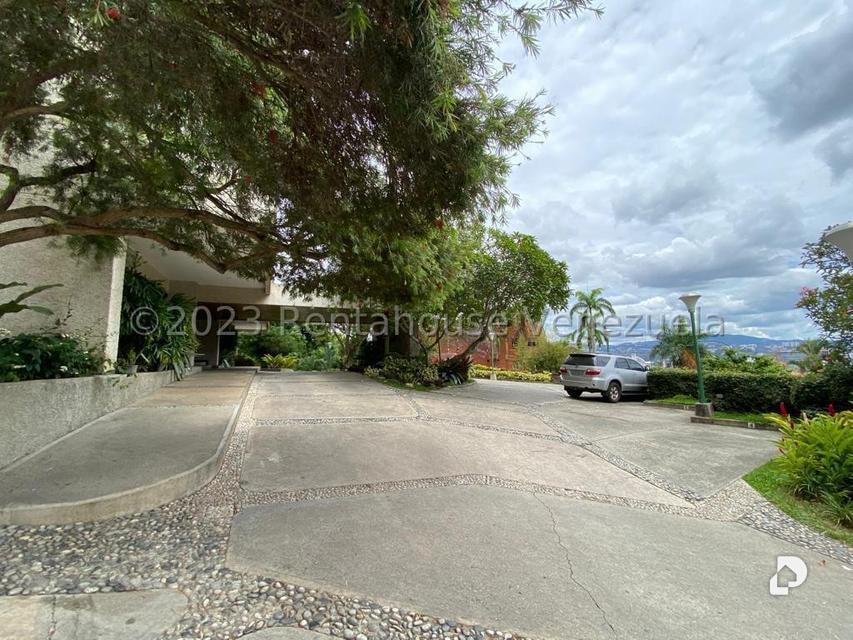 Apartamento en Altamira, Caracas – 2