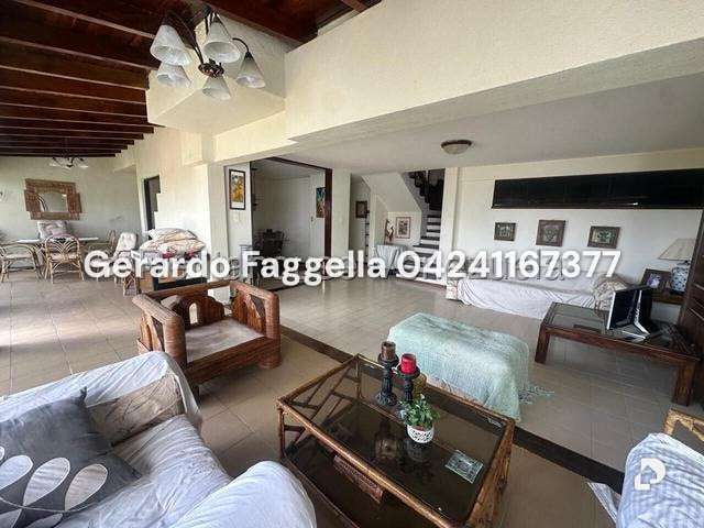 House in La Union, Caracas – 11