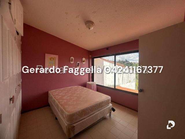 House in La Union, Caracas – 14