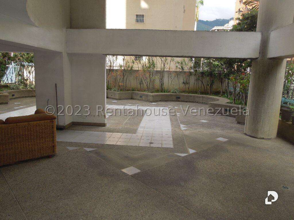 Apartamento en La Florida, Caracas – 23