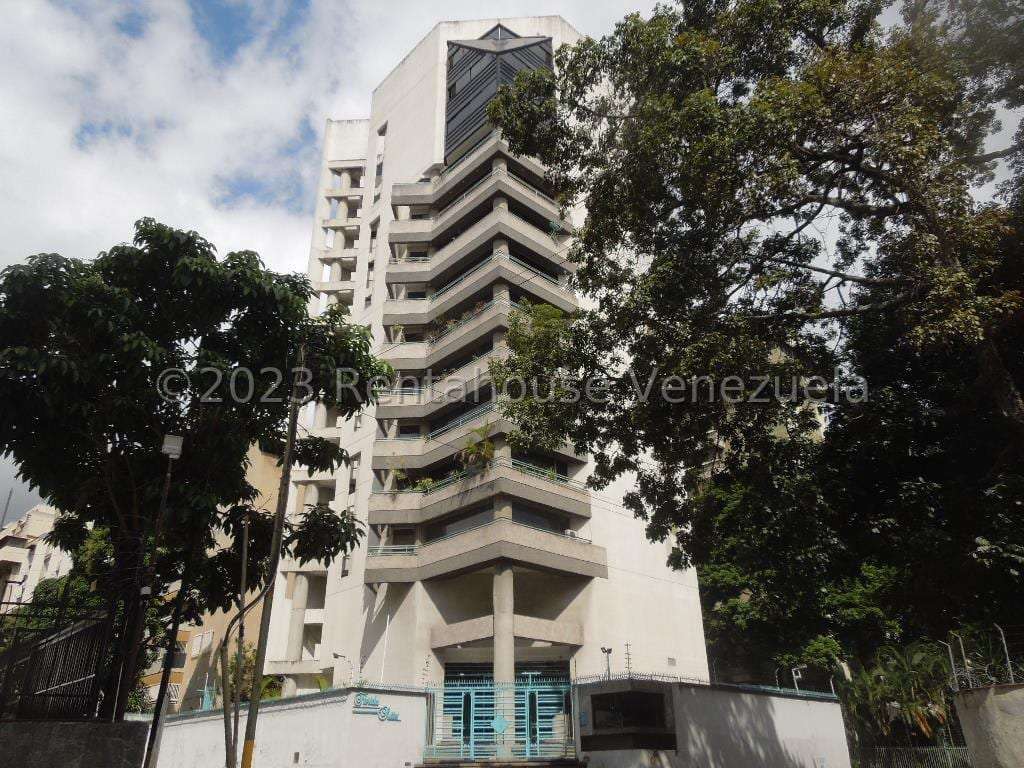 Apartment in La Florida, Caracas - 1