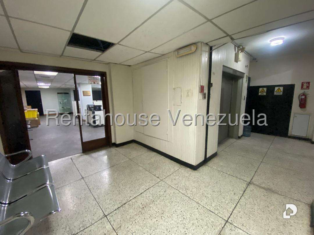 Edificio en Centro, Caracas – 9
