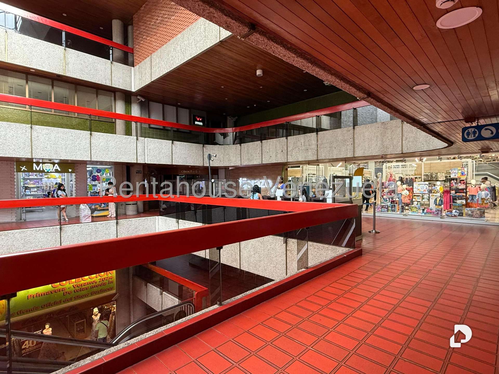 Local comercial en Las Mercedes, Caracas – 8