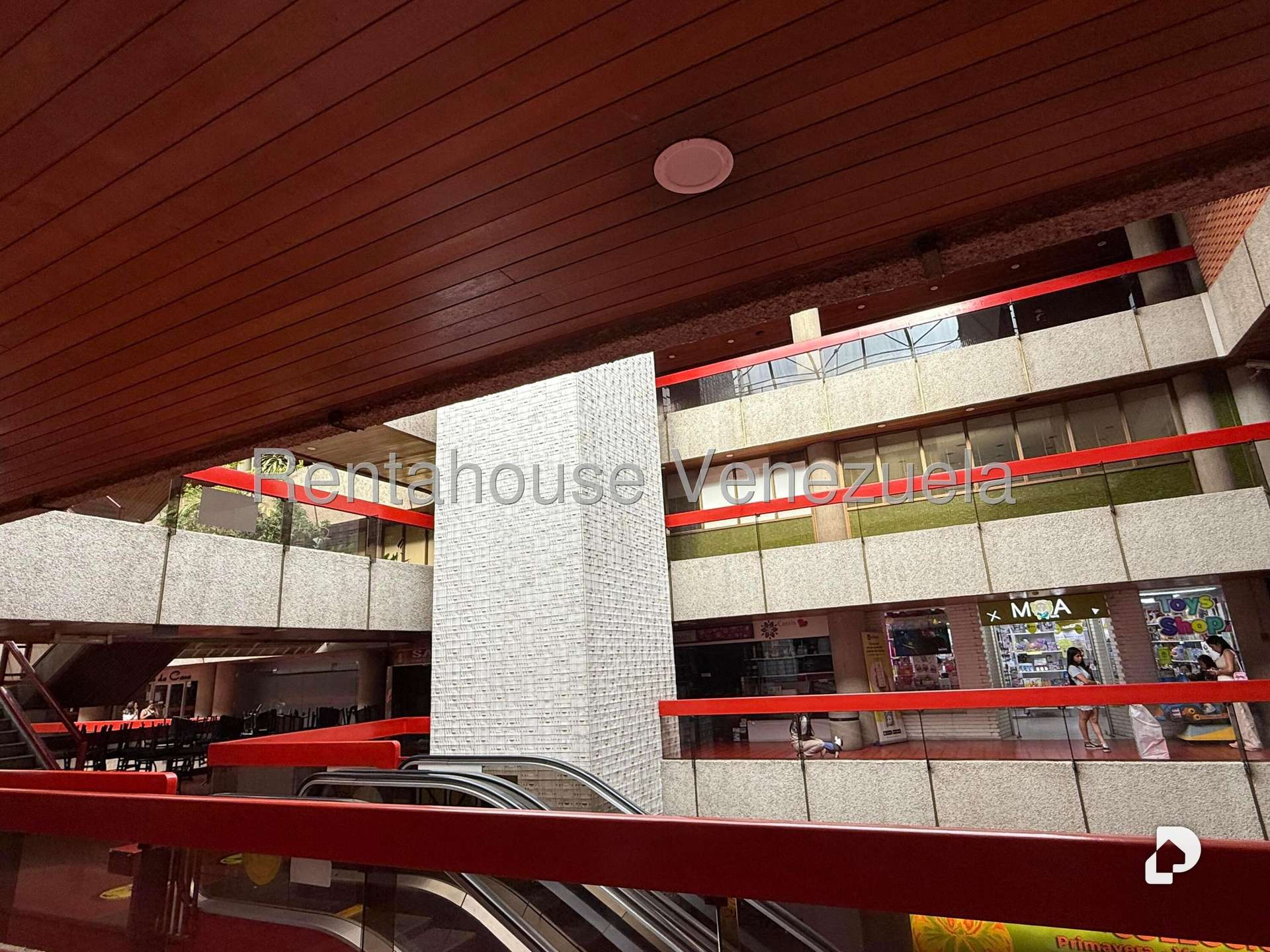 Local comercial en Las Mercedes, Caracas – 10