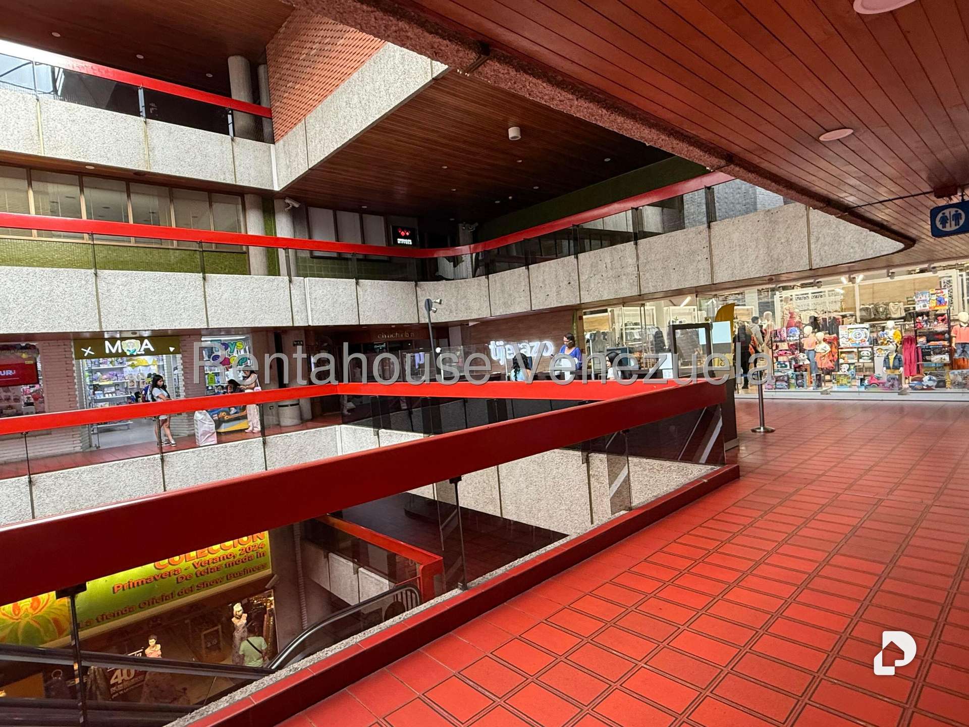 Local comercial en Las Mercedes, Caracas – 9