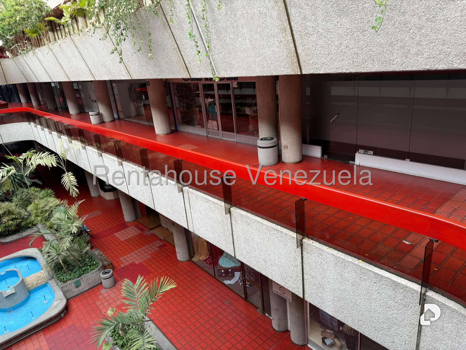 Local comercial en Las Mercedes, Caracas – 16