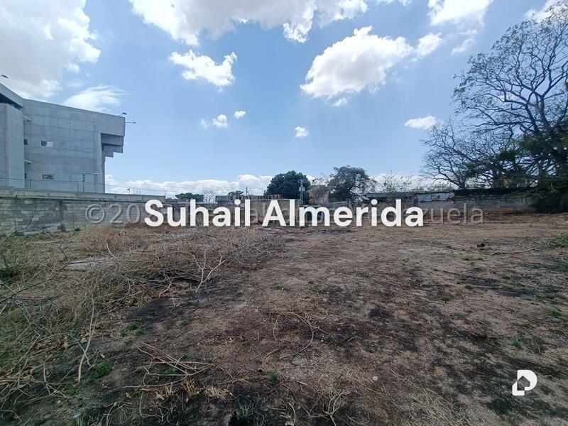 Terreno en Avenida Bolivar Norte, Valencia – 1