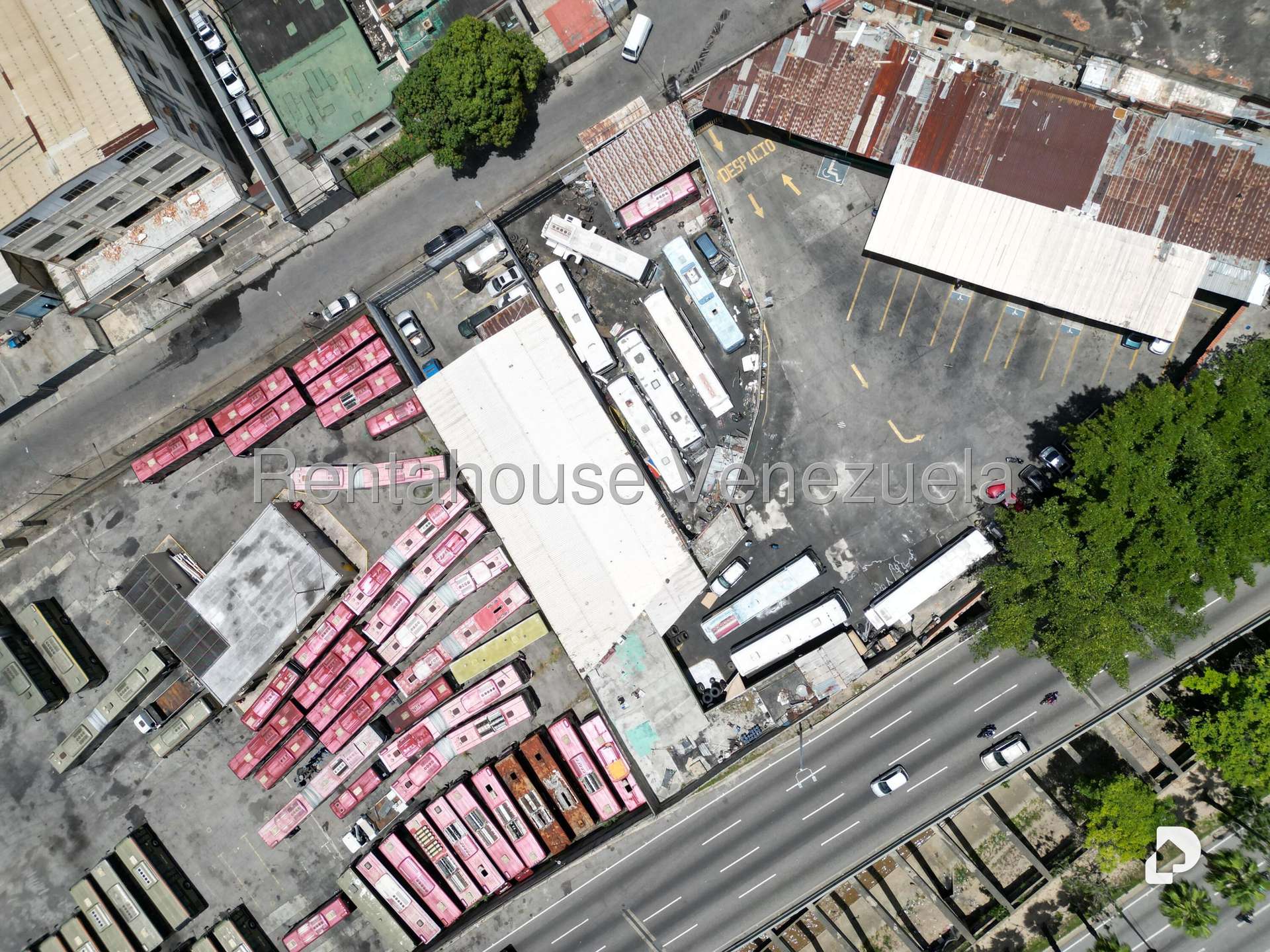 Galpón en San Martín, Caracas – 22