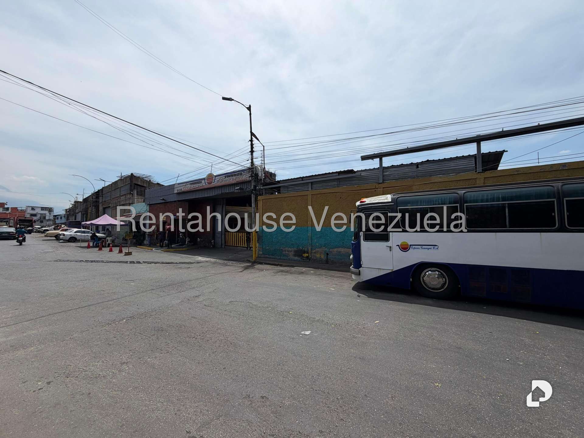 Galpón en San Martín, Caracas – 24