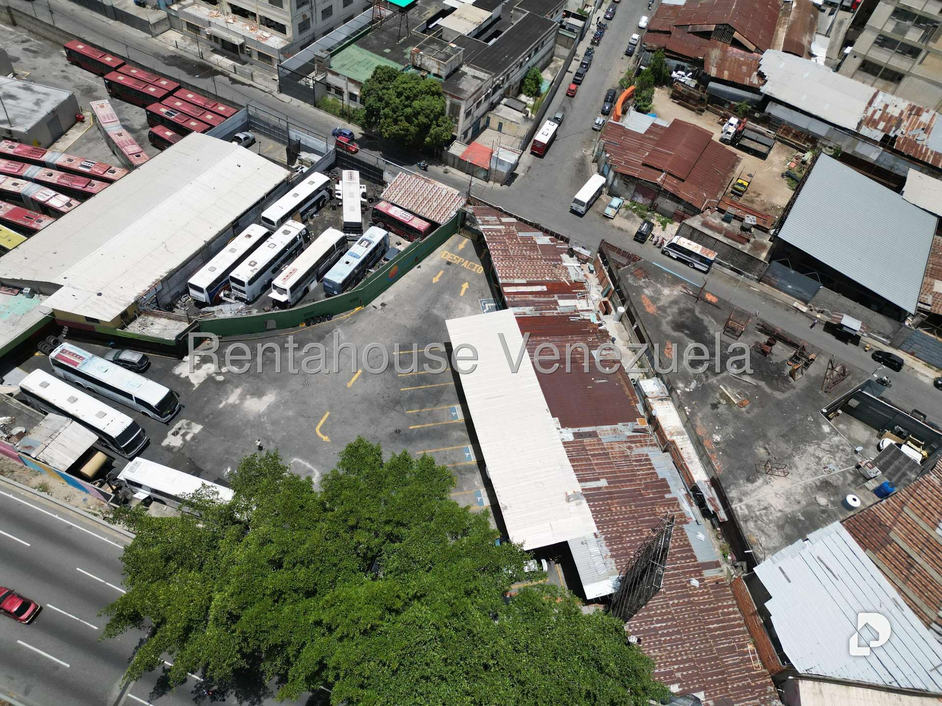 Galpón en San Martín, Caracas – 8