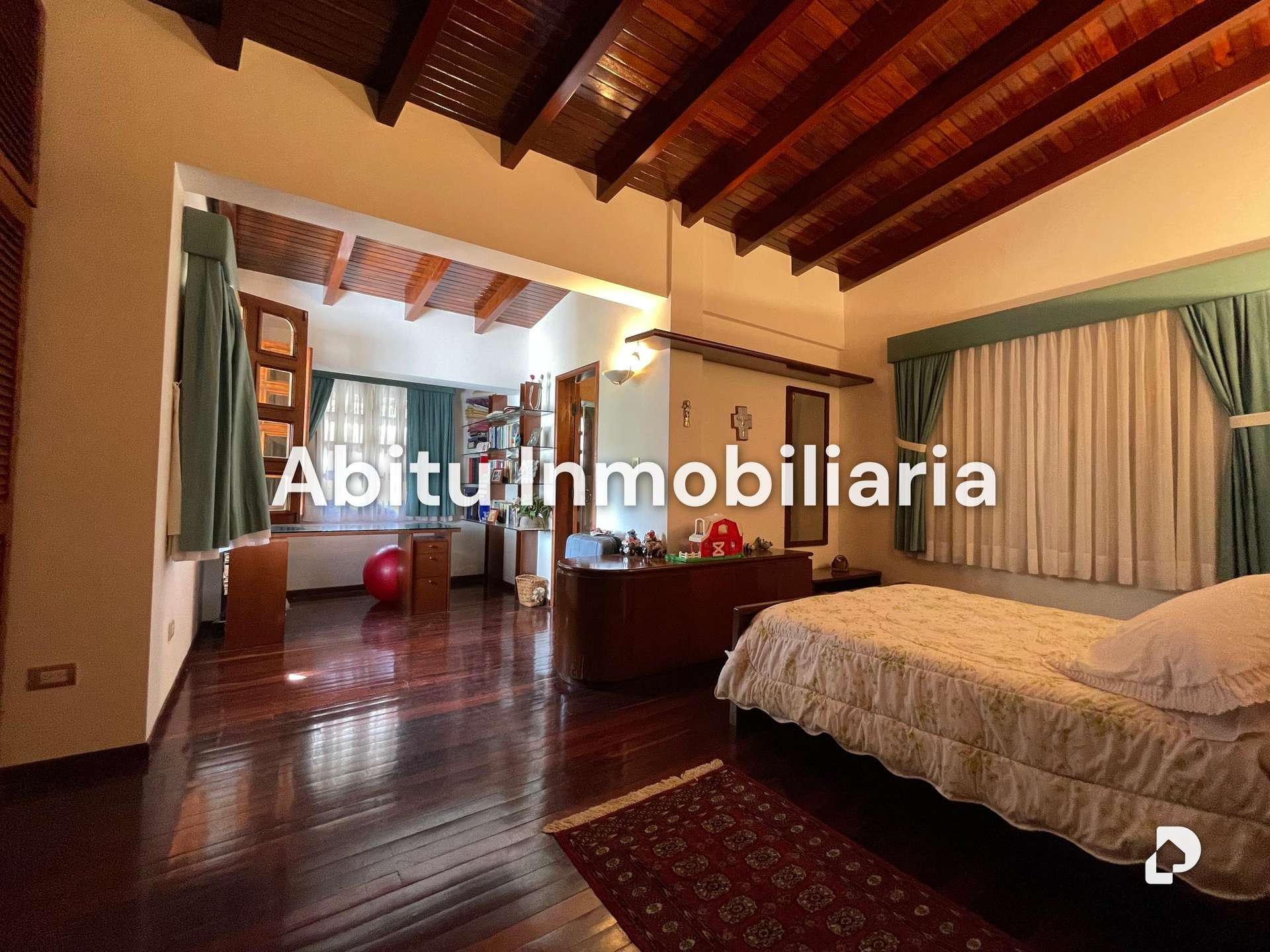 Casa en Los Naranjos (del Cafetal), Caracas – 8