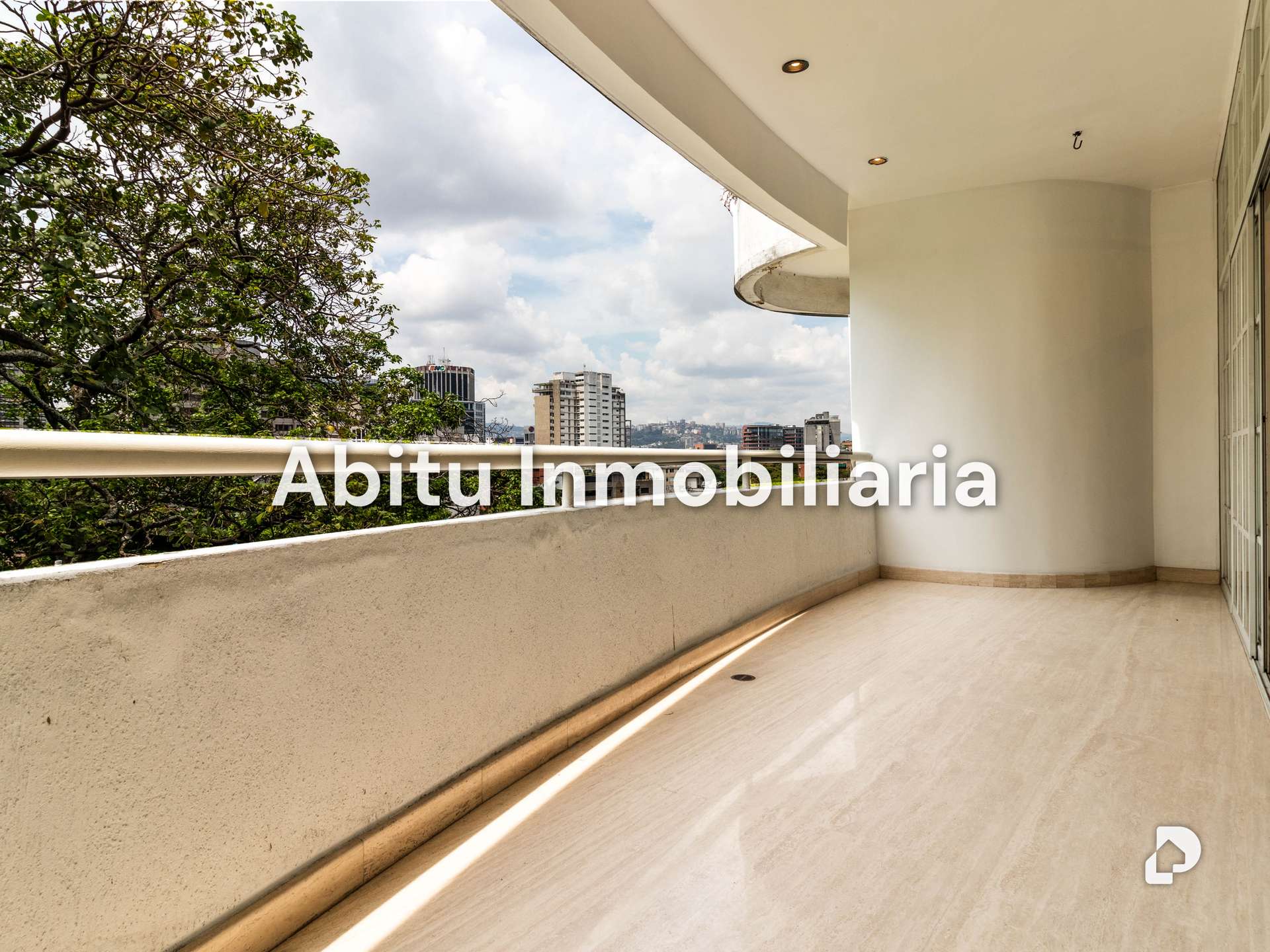 Apartamento en Altamira, Caracas – 8