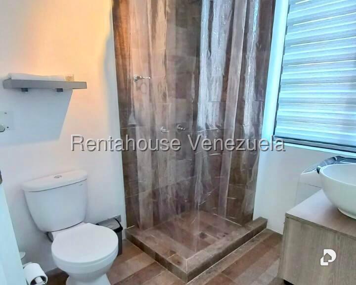 Apartamento en El Rosal, Caracas – 4