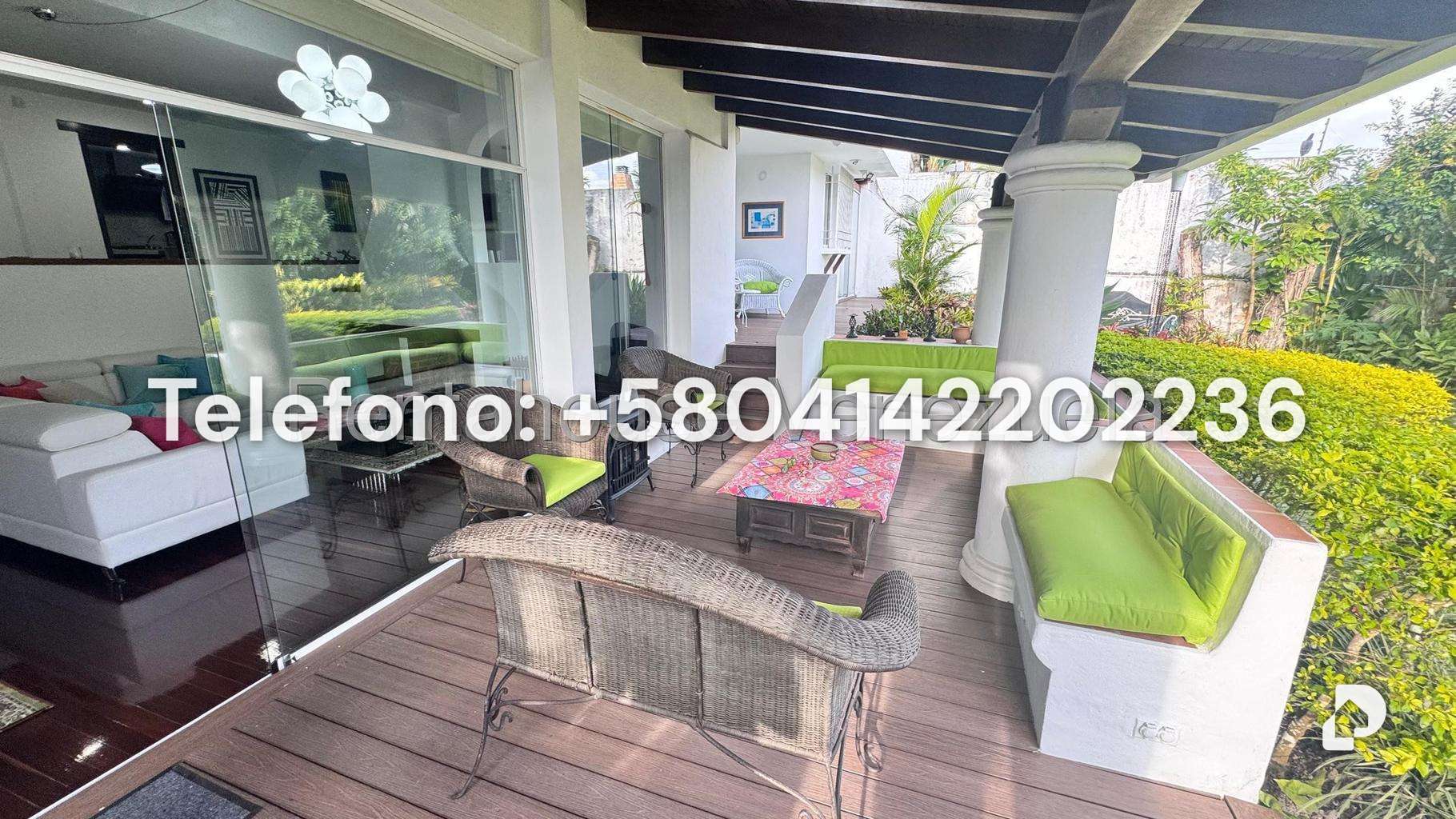 House in Alto Hatillo, Caracas – 34
